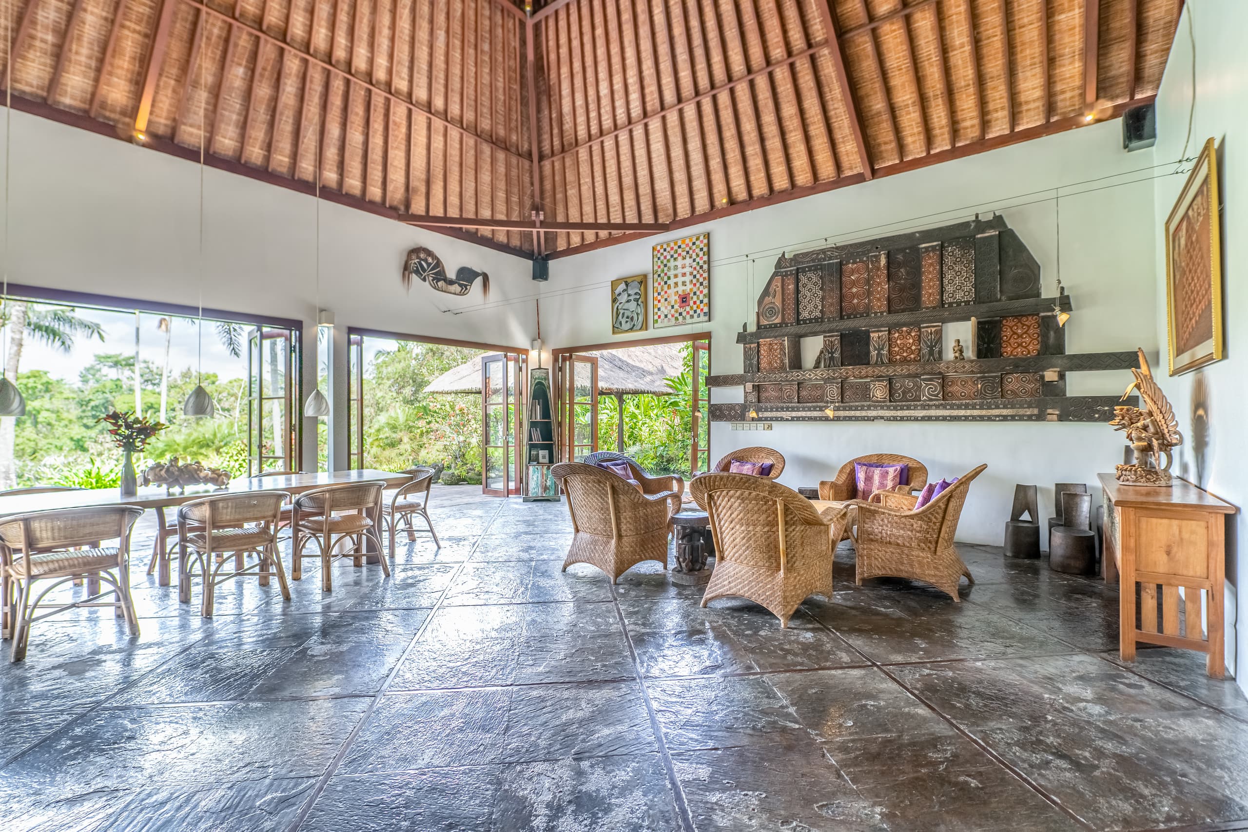 Lush Garden 4BR Luxury Villa • Epic Views 8