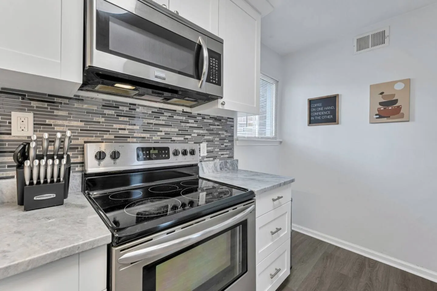 Spacious 3BR Near Oceanfront Extended Stay 10