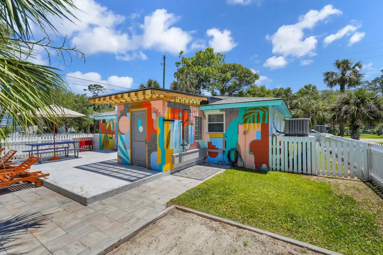 The Mary Ann: 3BR Beach House, Private Pool 14