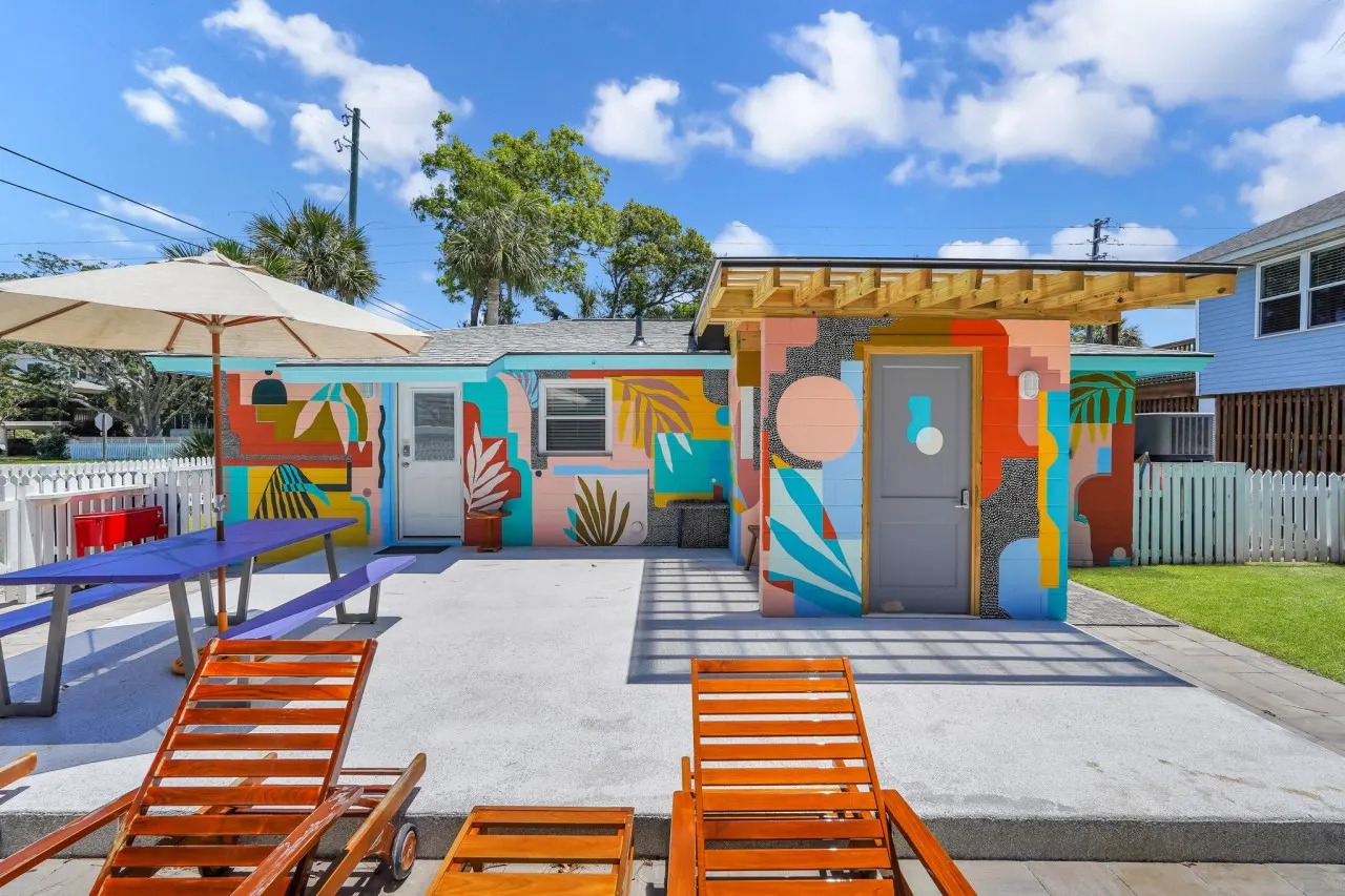 The Mary Ann: 3BR Beach House, Private Pool — photo 4