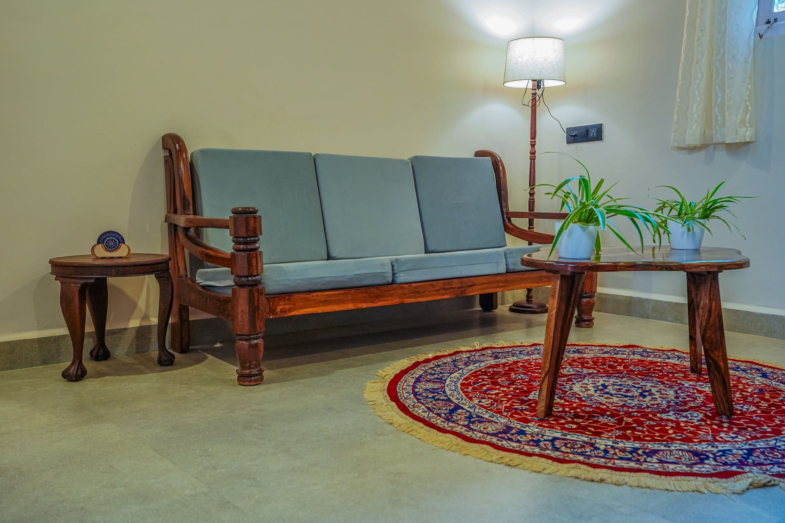 The Lazy Leaf | 4BHK Private Compound | Anjuna