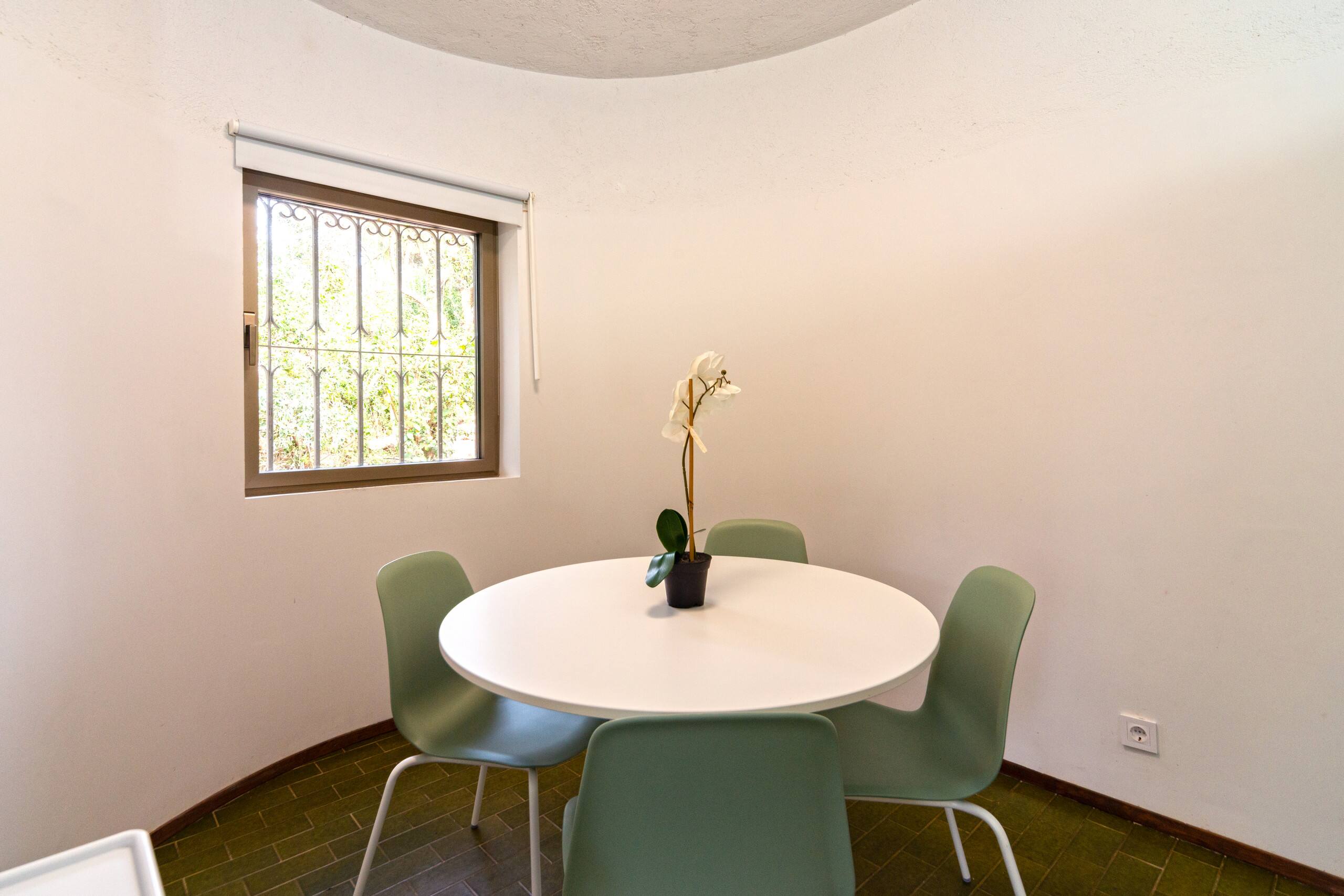 Garden House 14