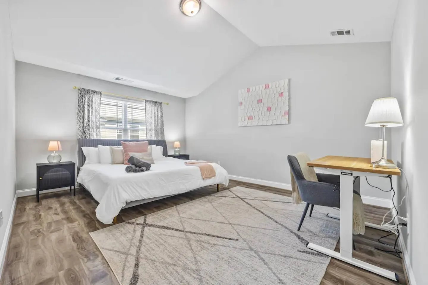 Modern 2BR Townhome Near BeltLine 12