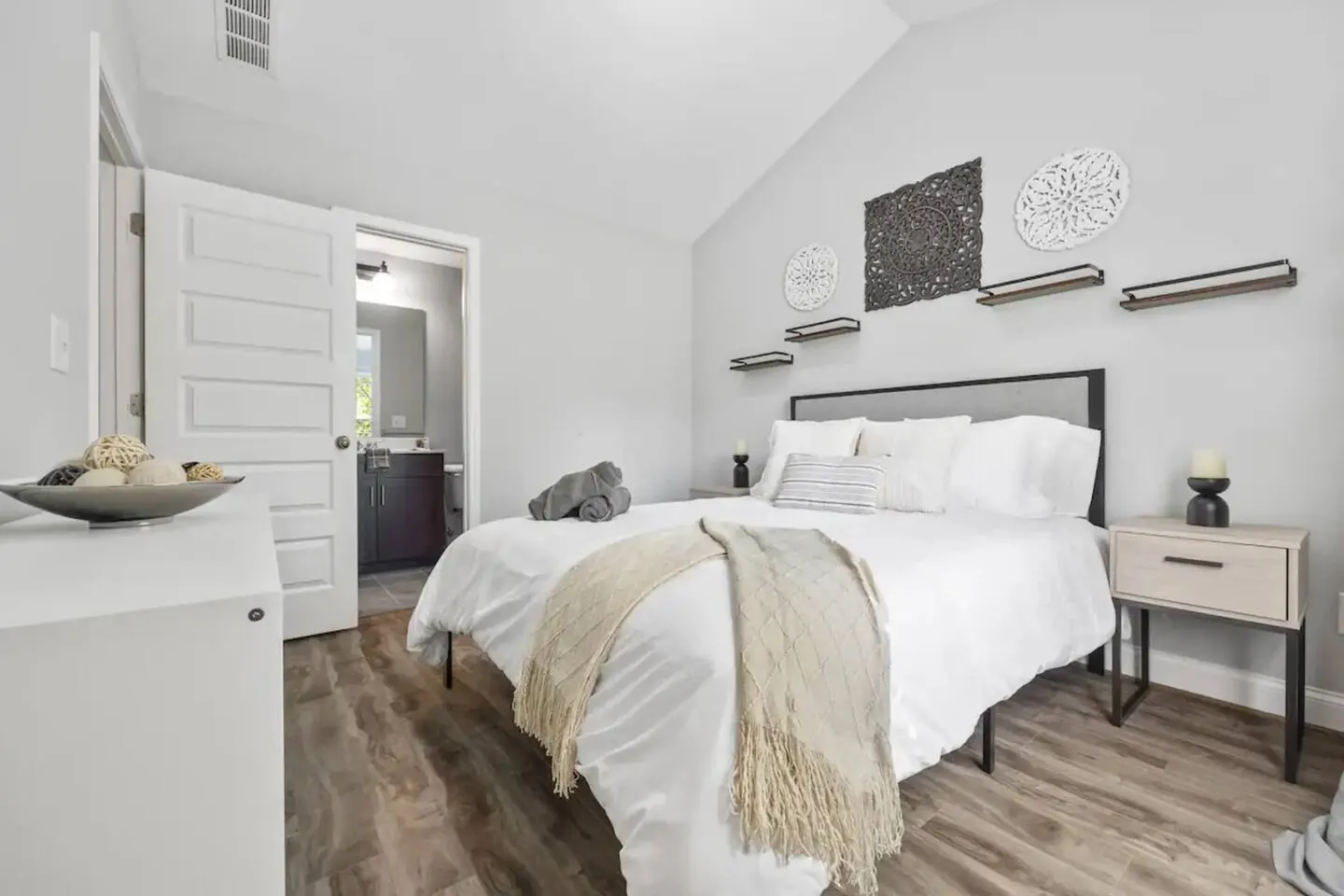 Modern 2BR Townhome Near BeltLine 19