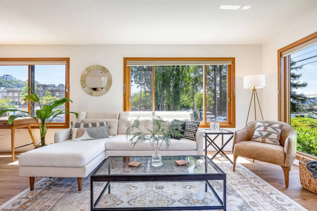 130 - Rooftop Deck 180° Lake Views! 1