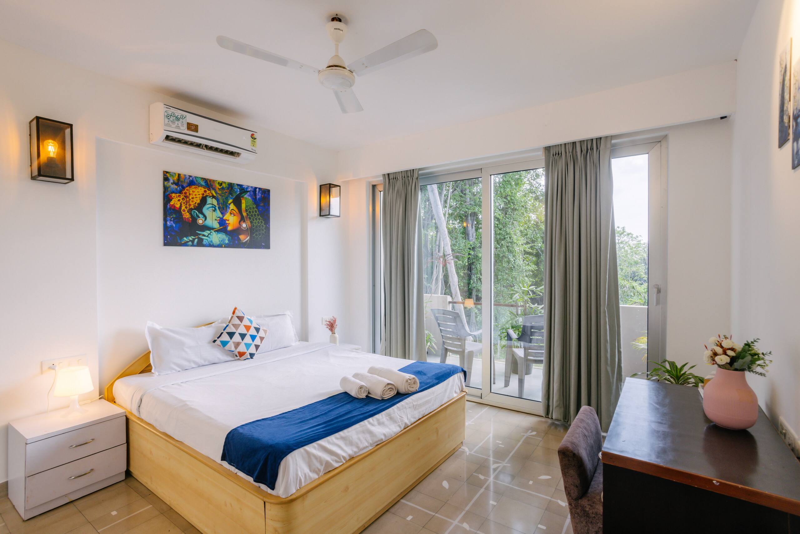 Luxury Boutique 3BHK Penthouse | Pool | Candolim 26