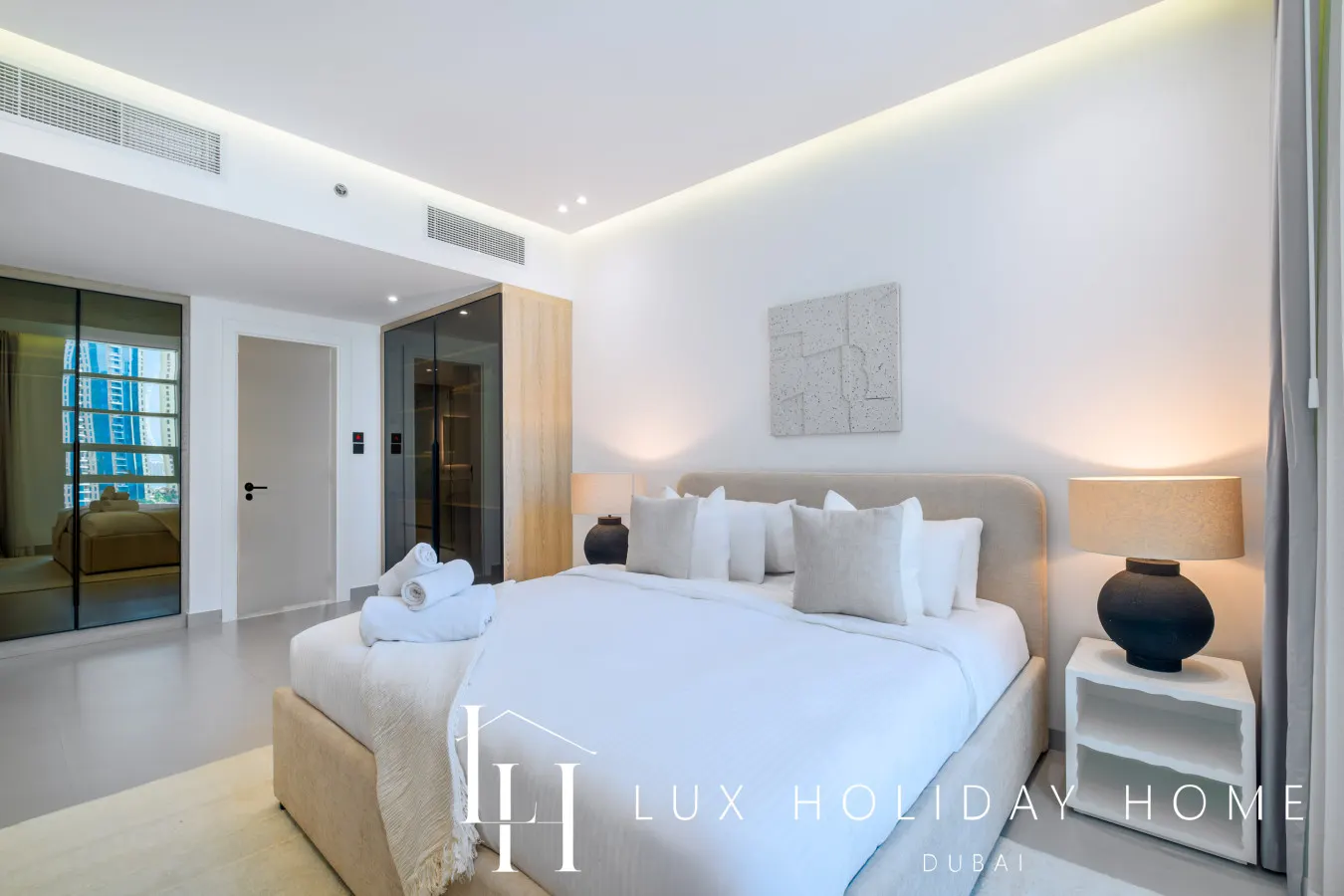 LUX The Majara Marina View Suite 17