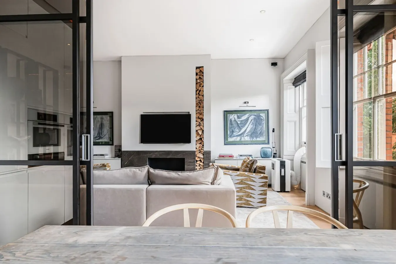 Cadogan Square 3-Bed Elevator Access 19