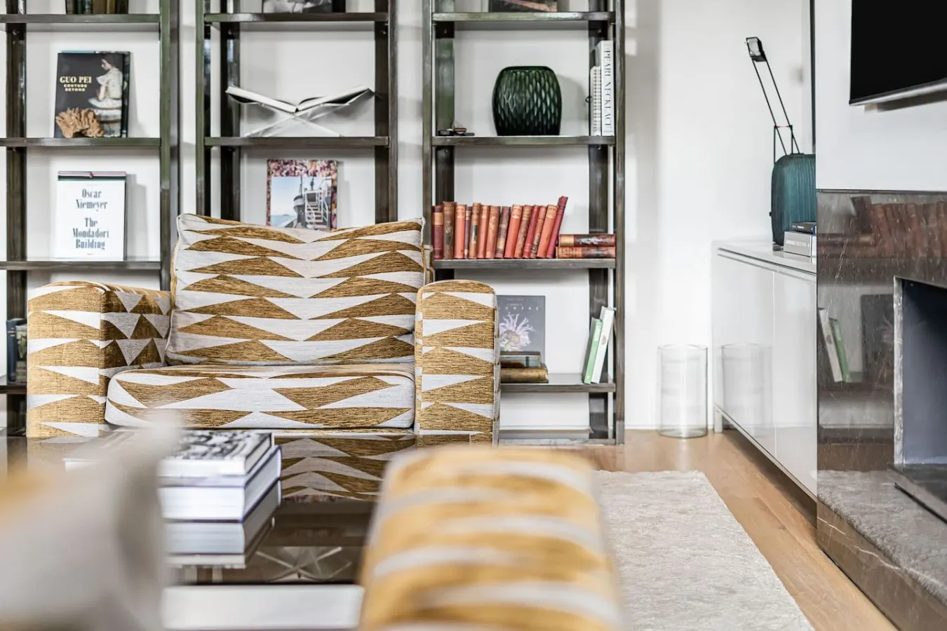 Cadogan Square 3-Bed Elevator Access 20