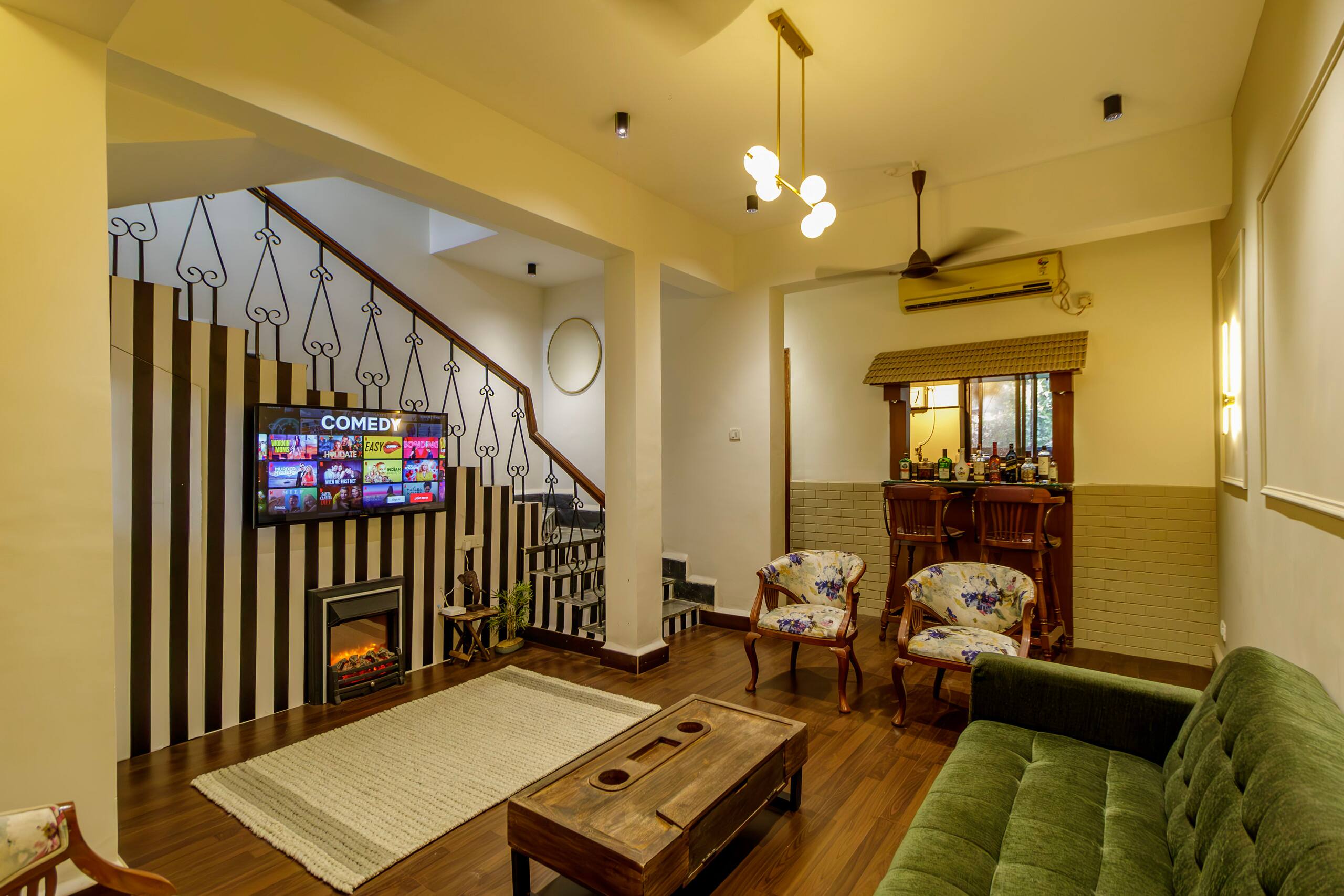 Tesoro villa w/private jacuzzi by Comfort Quarters 9