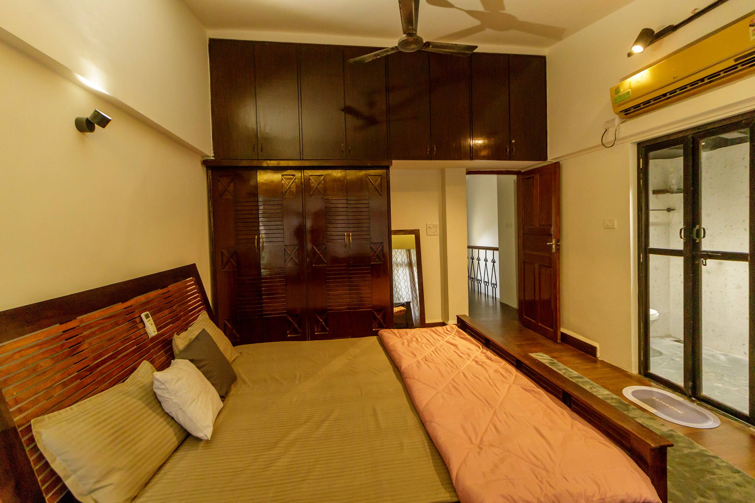 Tesoro villa w/private jacuzzi by Comfort Quarters 21
