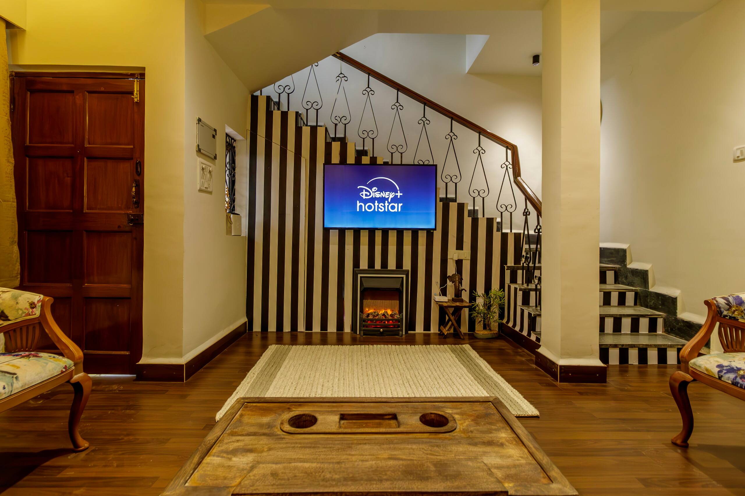 Tesoro villa w/private jacuzzi by Comfort Quarters 10