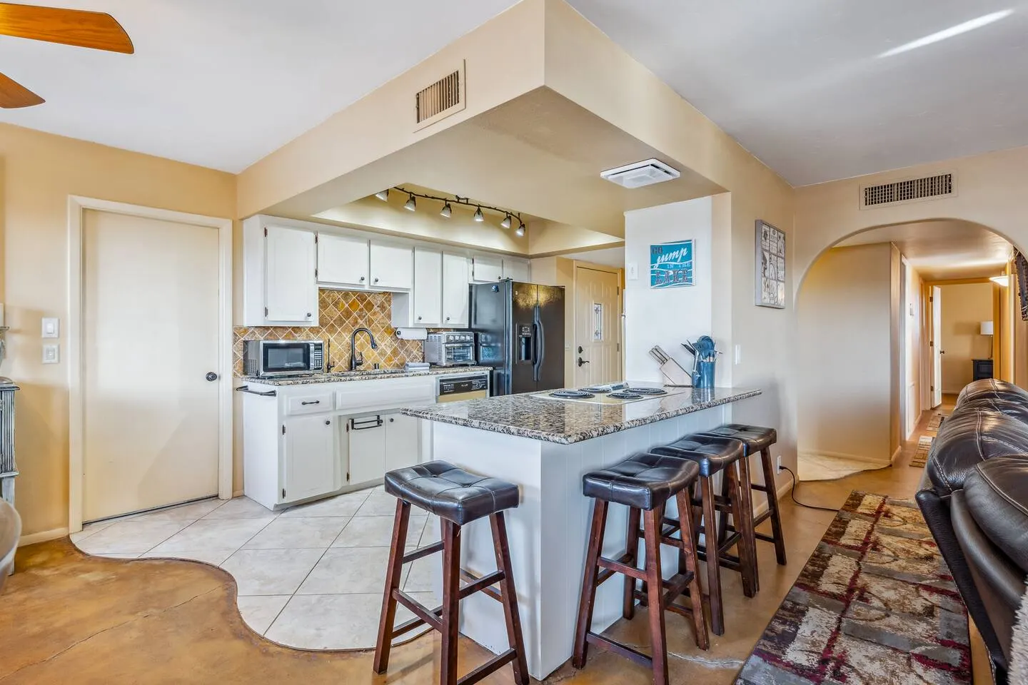 "Havasu Meadows" l 3bd l 3ba l Pool l BBQ 10