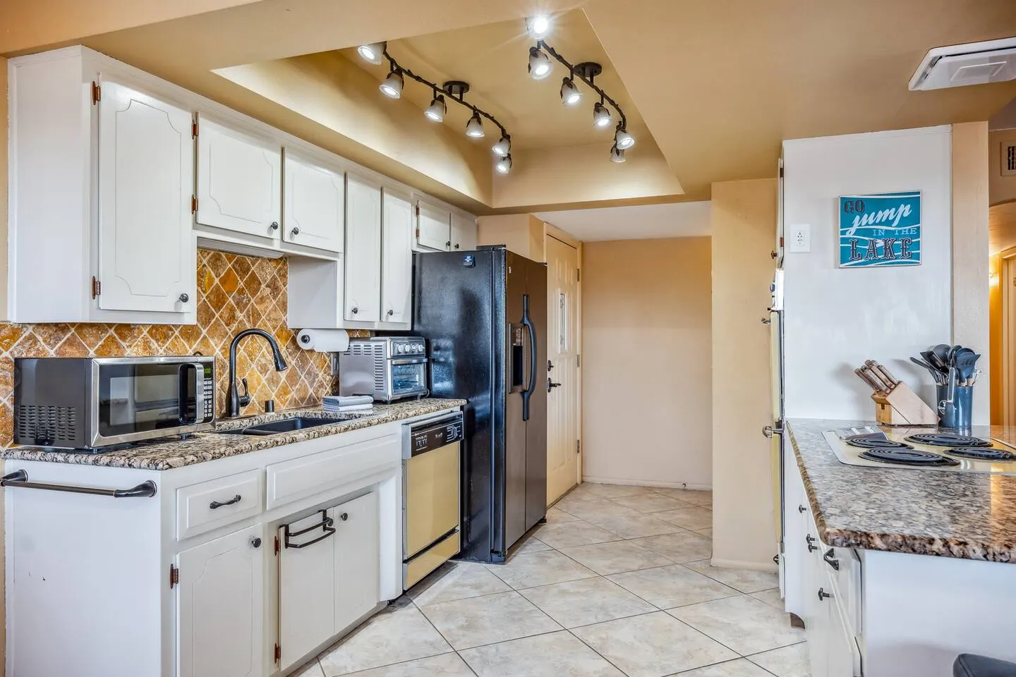 "Havasu Meadows" l 3bd l 3ba l Pool l BBQ 8