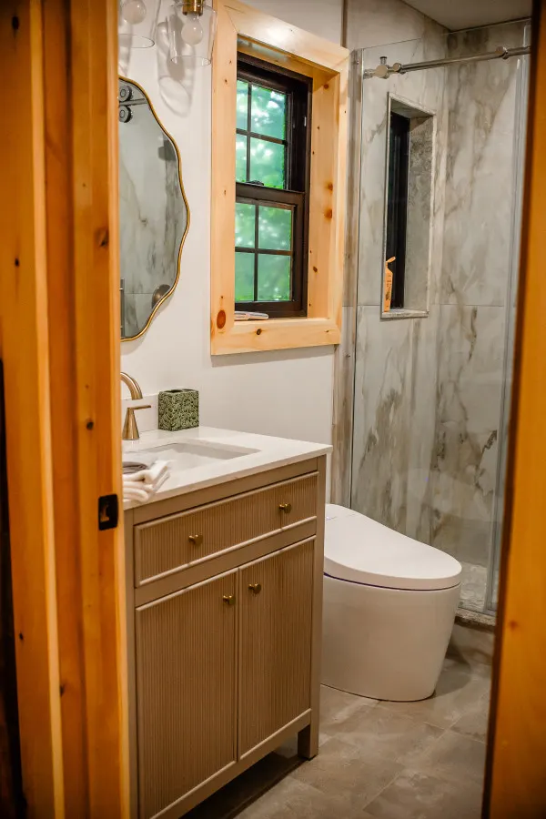 Lakefront Treehouse - Hawk Hideaway 11