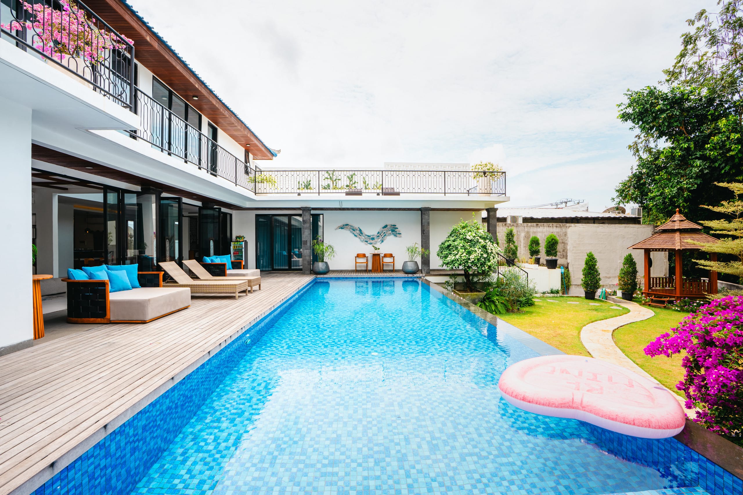 Casa Gong 5 Bedroom Infinity Pool Rooftop near GWK 2