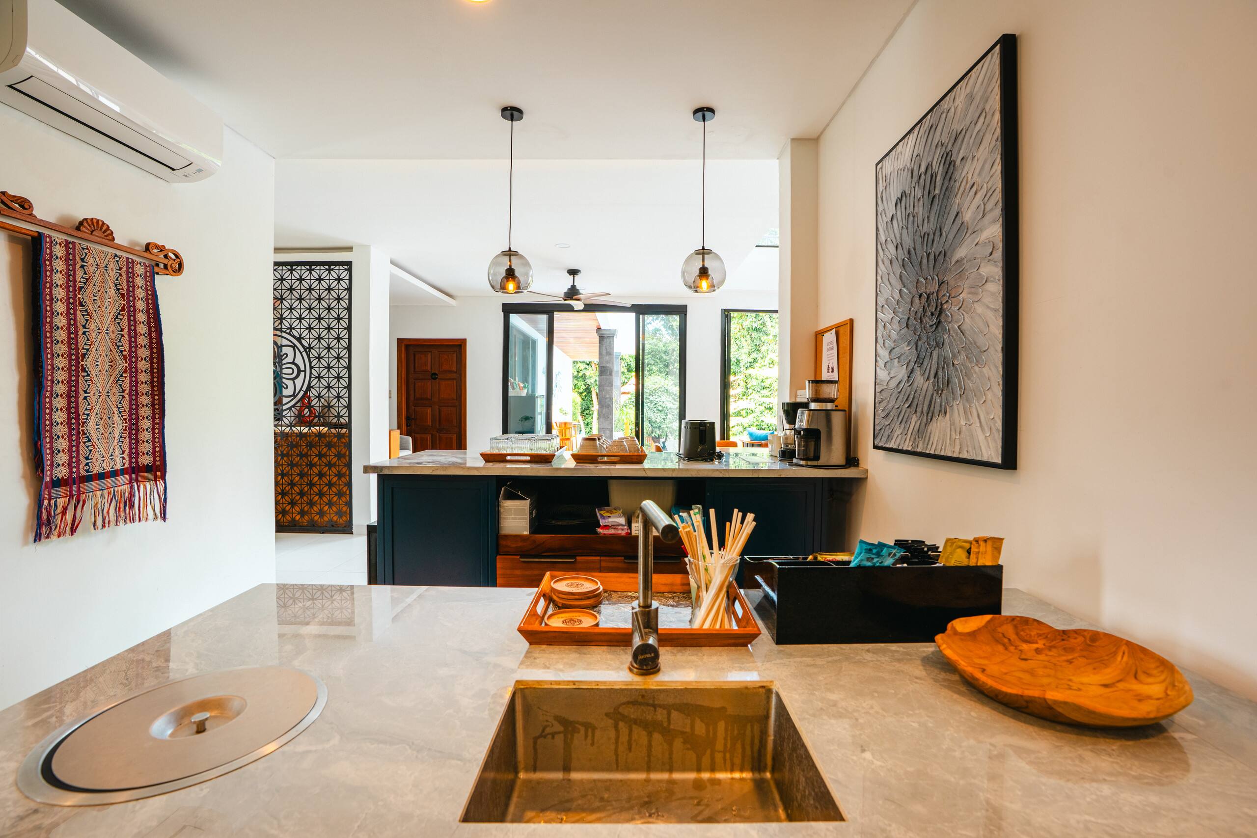 Casa Gong 5 Bedroom Infinity Pool Rooftop near GWK 14