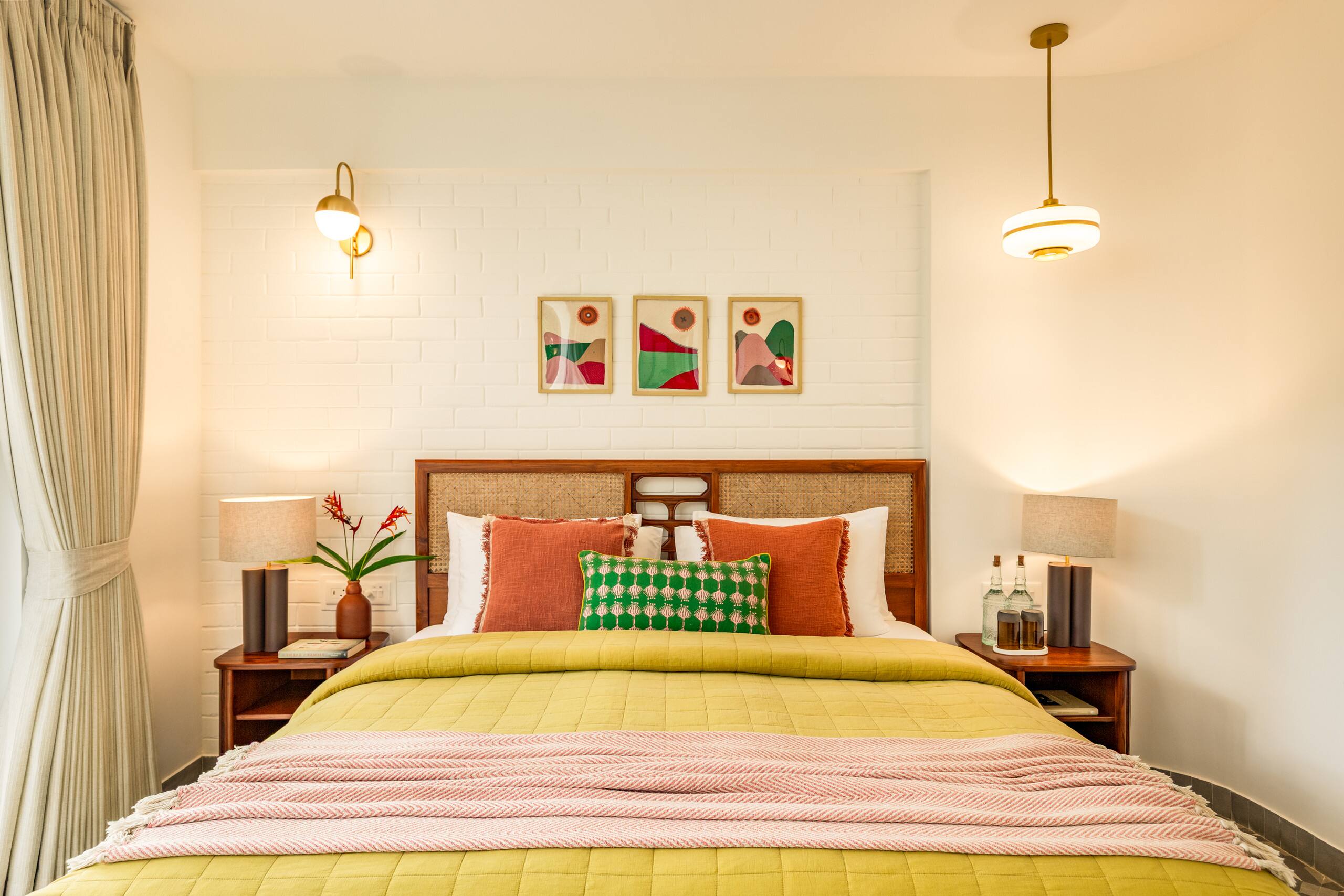 El Volar Bright & Contemporary 2BHK Apartment 8