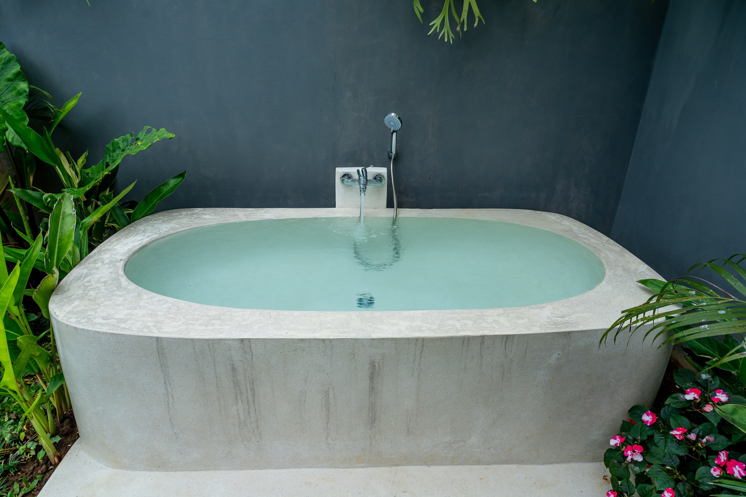 A Serene Tropical Oasis with Modern Comforts 36
