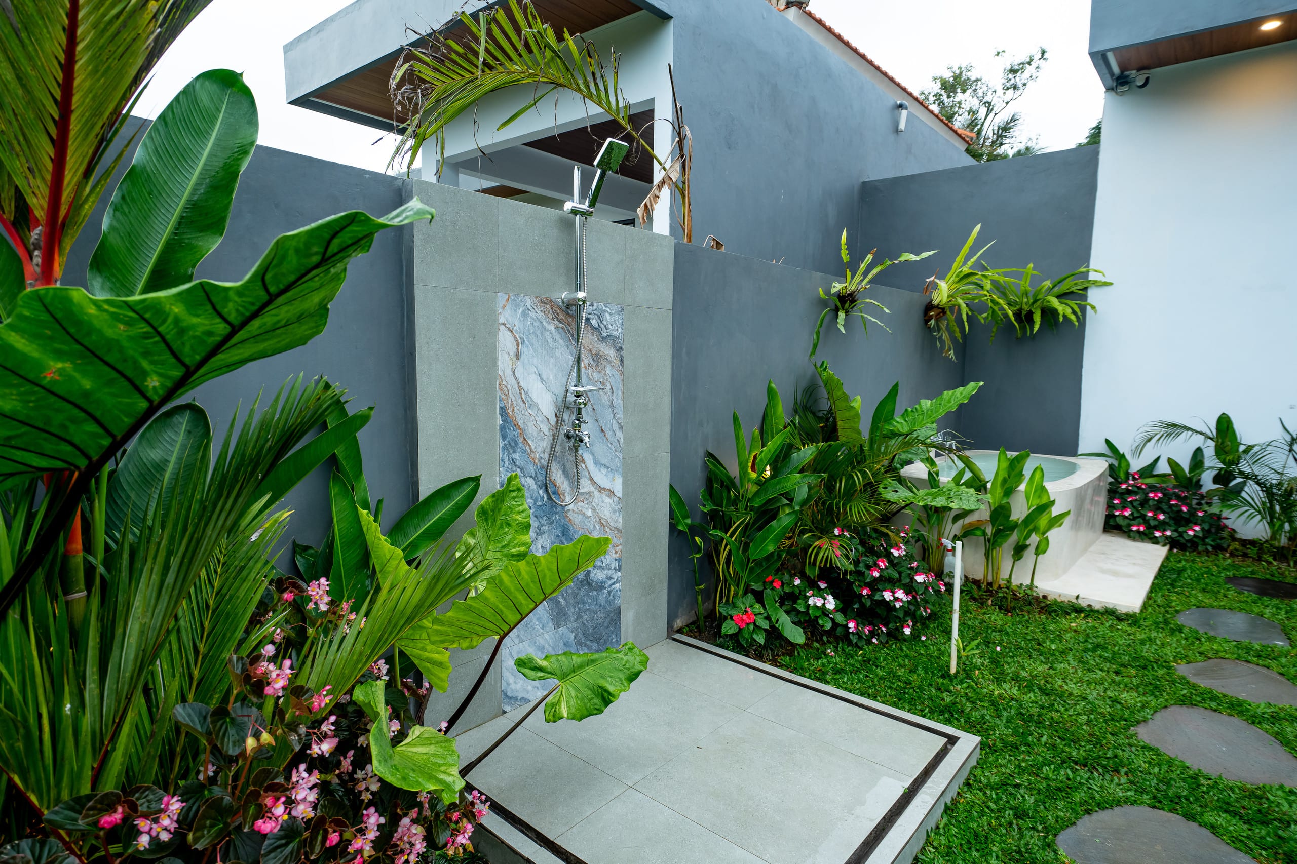 A Serene Tropical Oasis with Modern Comforts 34