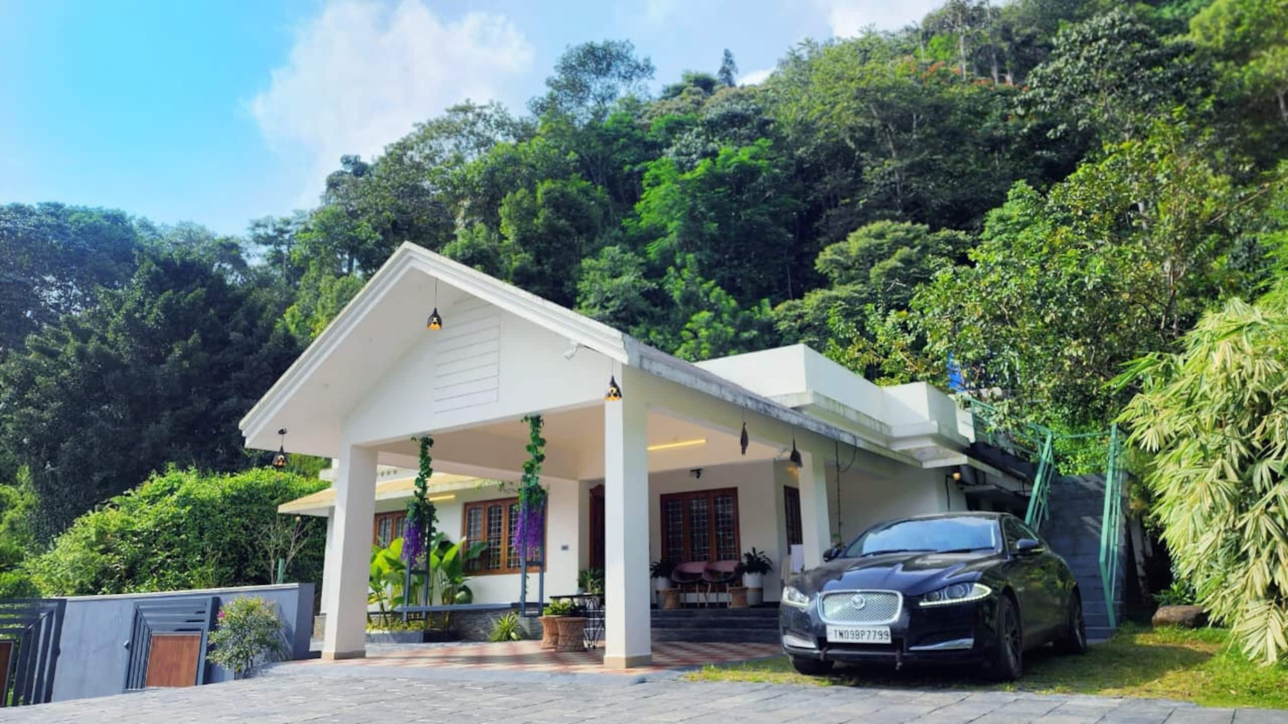 The Explorers Nest | Private Villa | Full Kitchen 3