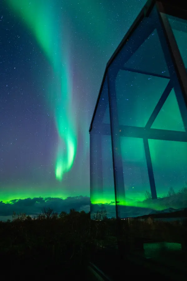 Cloud 9 • Glass Roof Cabin • WonderInn Arctic — foto 4