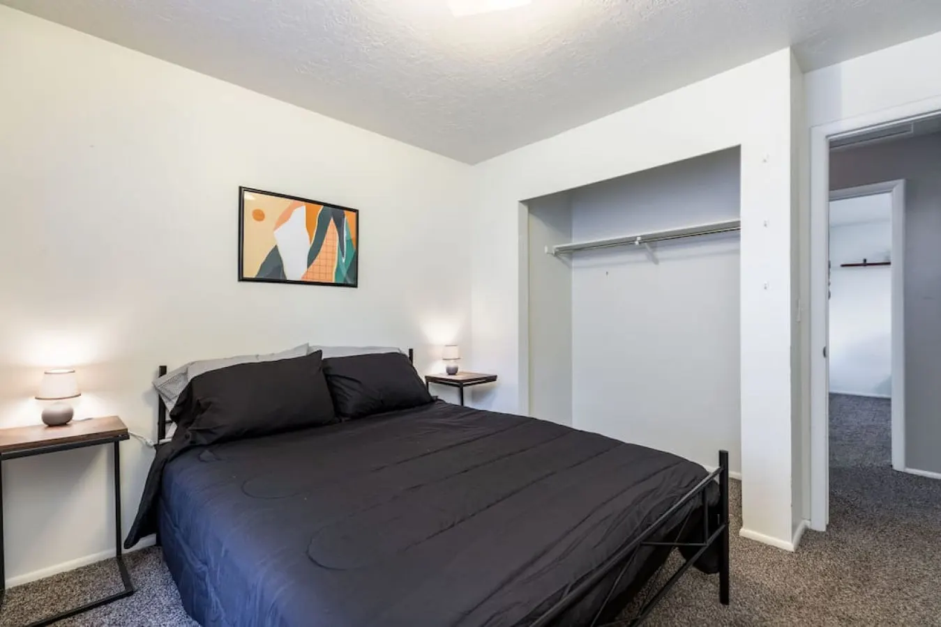 Spacious Pet Friendly Retreat! 10