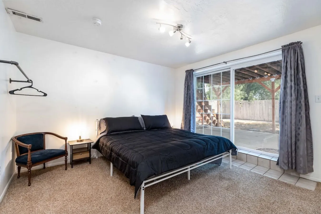 Spacious Pet Friendly Retreat! 18