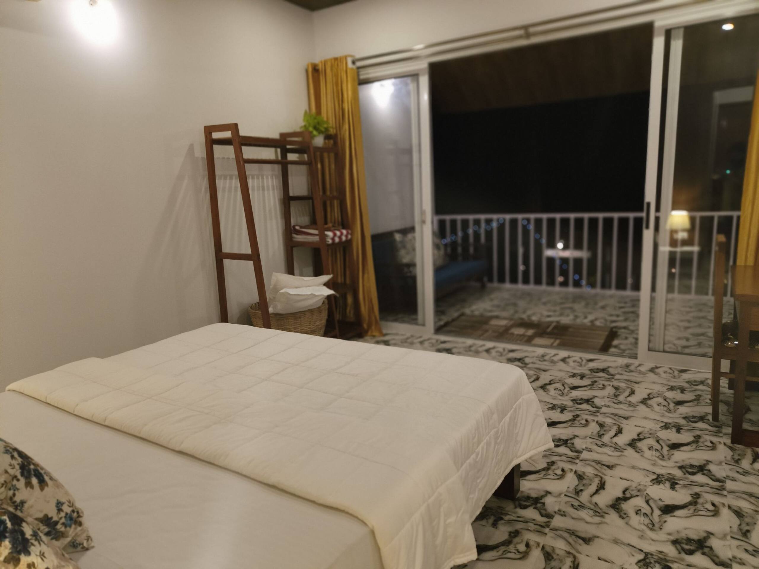 Luxury Beach Front Sea View Agonda Beach 12
