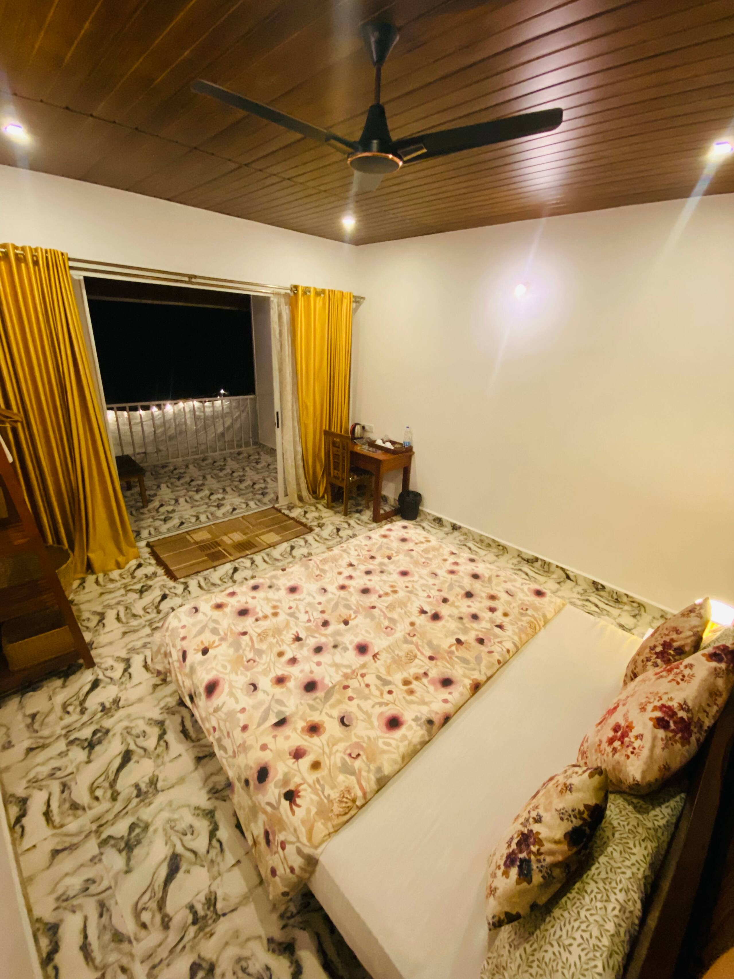 Luxury Beach Front Sea View Agonda Beach 16