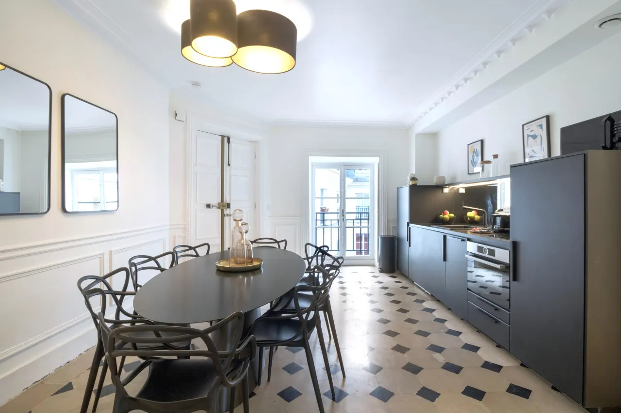 AmazingApartment #GalleriesLafayette #Madeleine#AC — photo 5