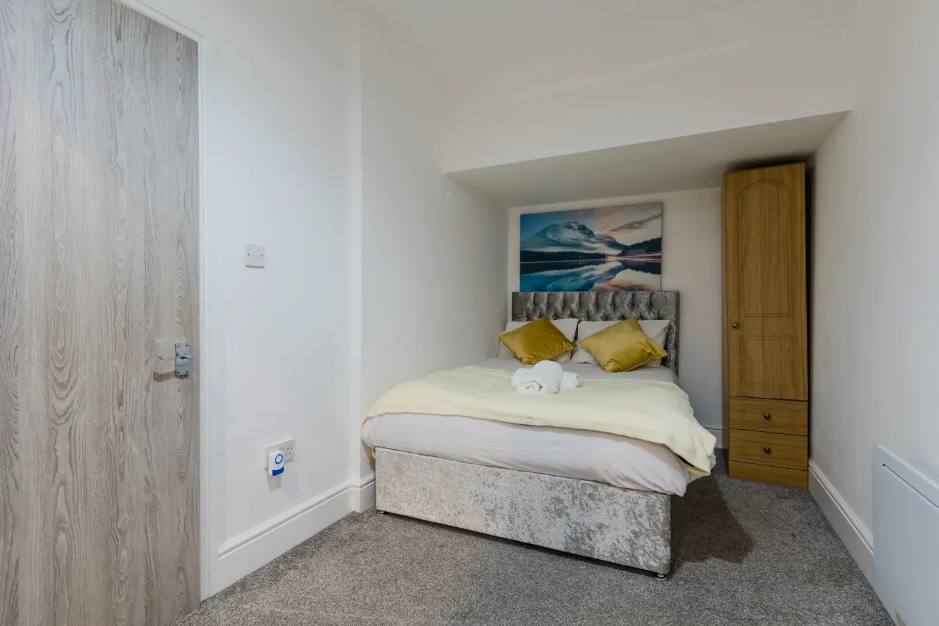 Hullidays》Secret Theatre Hideout Apartment 7