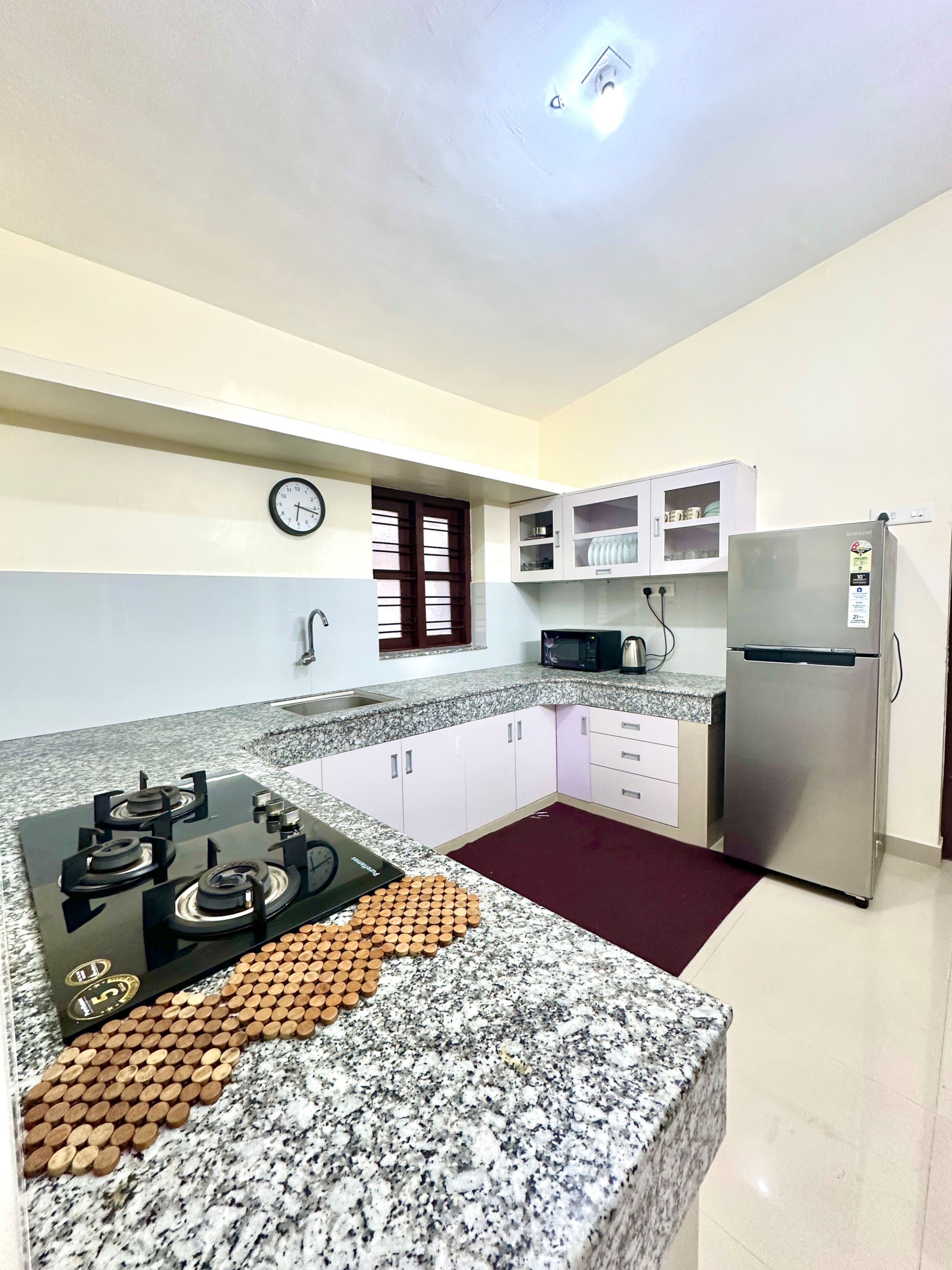 Spacious Beach House -Private - Friends - Families 16