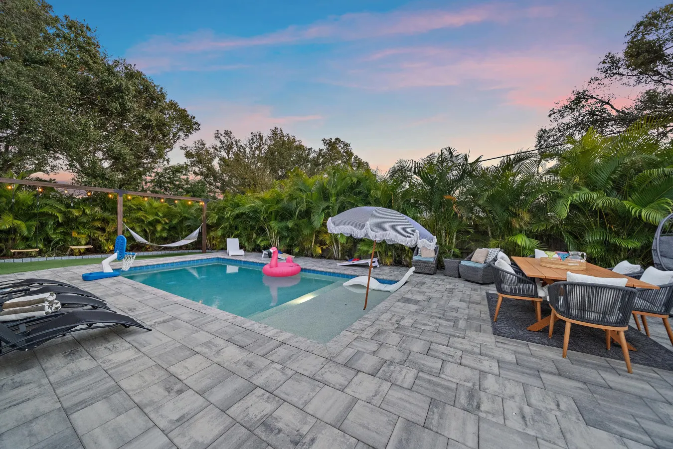 The Wisteria Oasis W/ heated pool & hot tub
