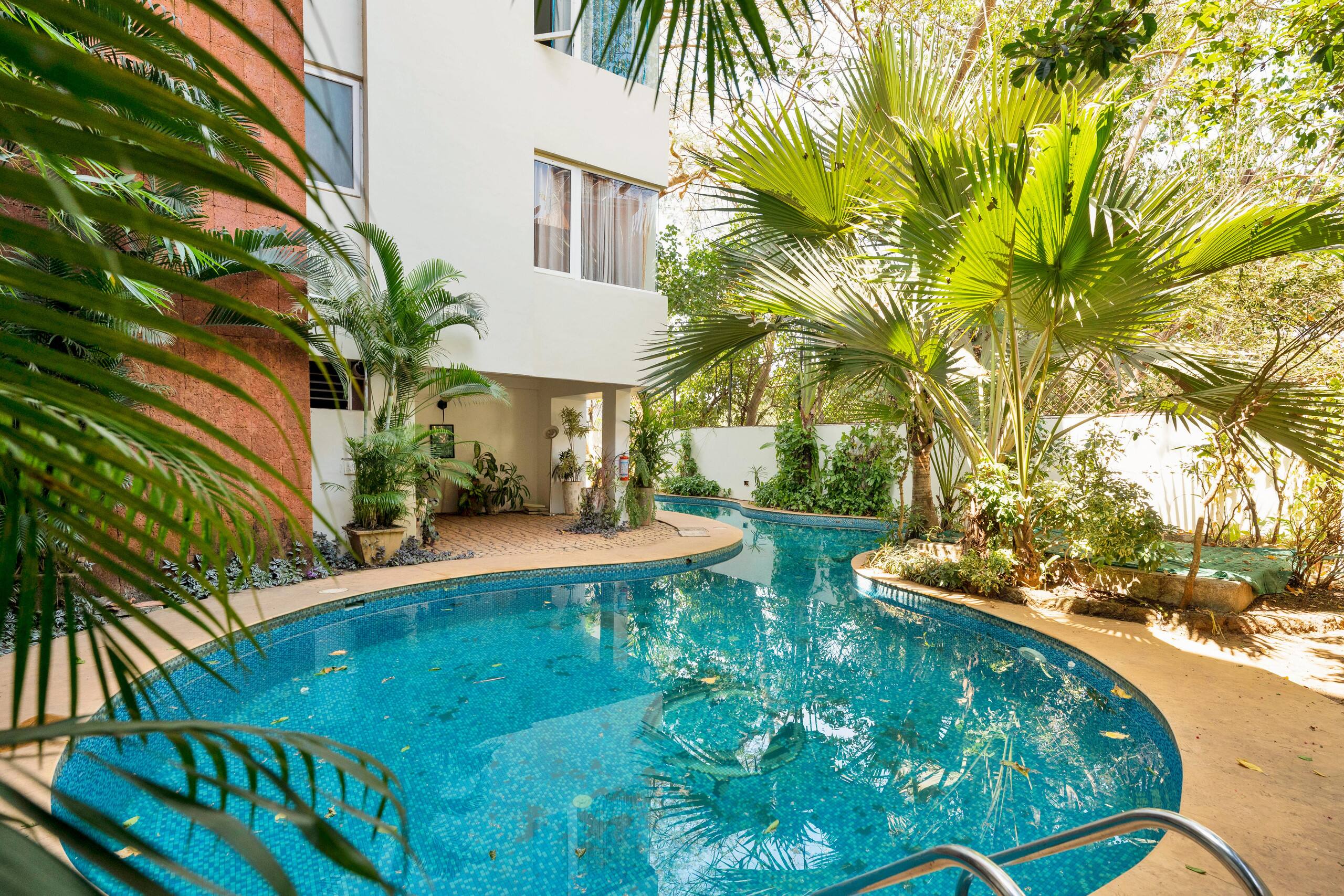 Seabatical- Quiet and cozy 1BHK Art Condo 24