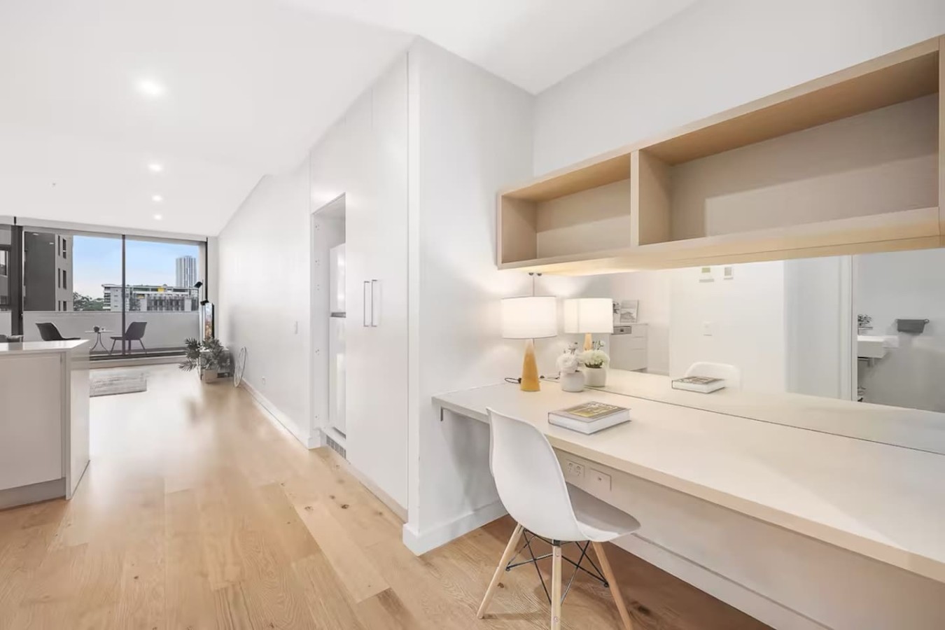 Staycation Vibes Resort-Style 2BR + Pool & Gym 2