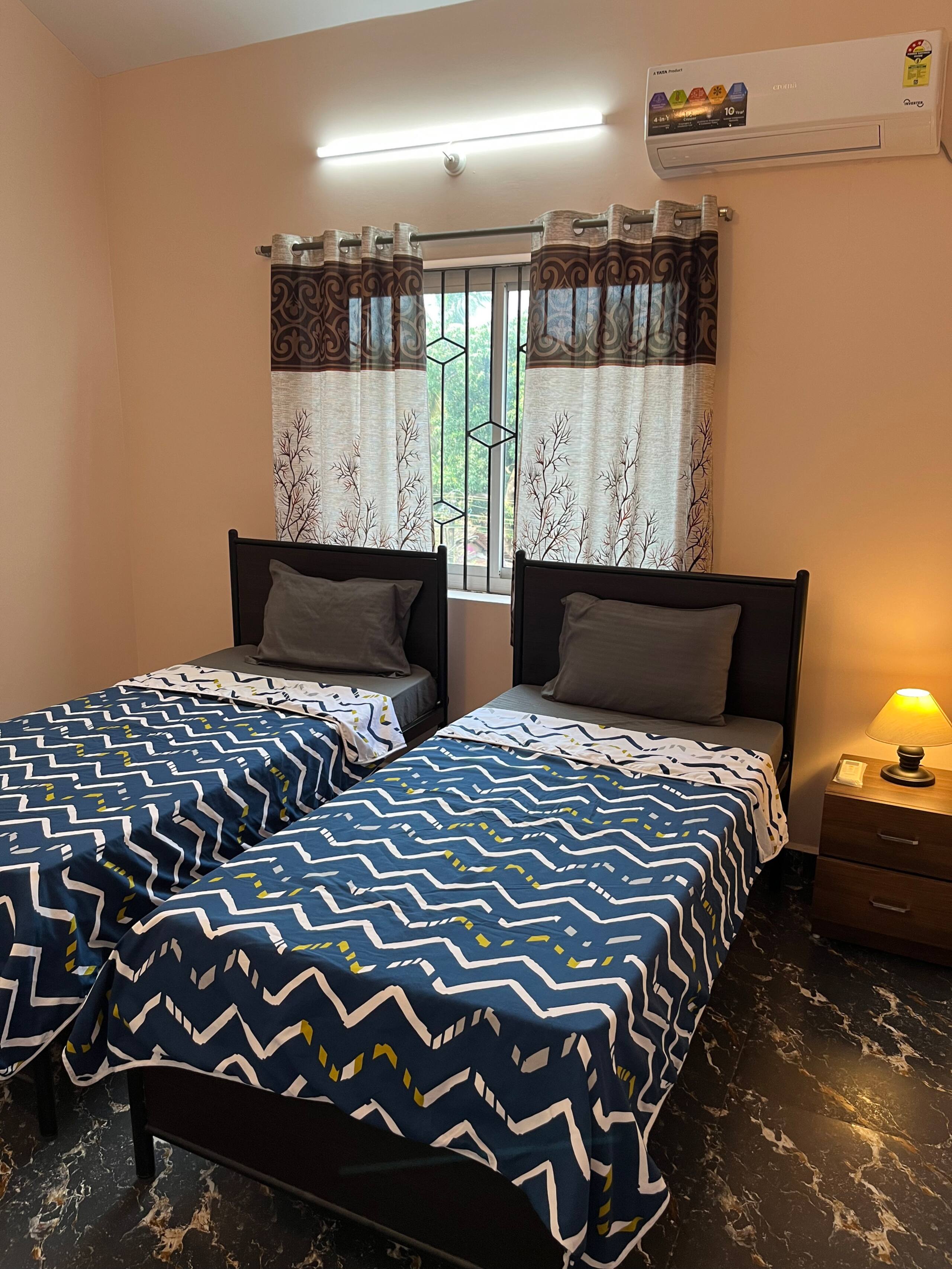 Deluxe 2BHK2 apartment near the beach 2