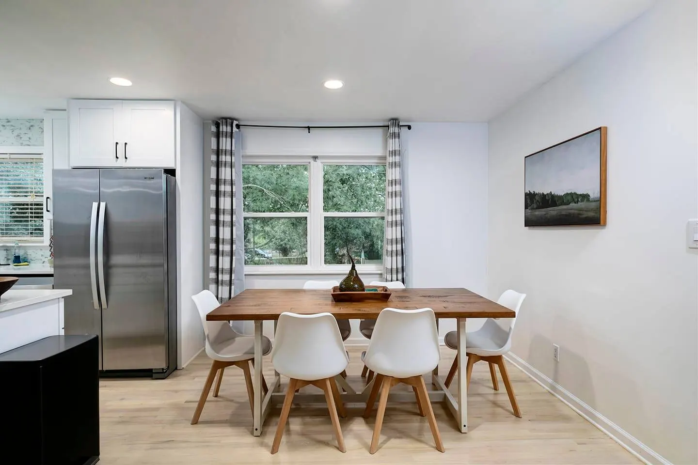 Newly Renovated Cozy 4 Bedroom with King Bed l 10 min from Brave Stadium — photo 2