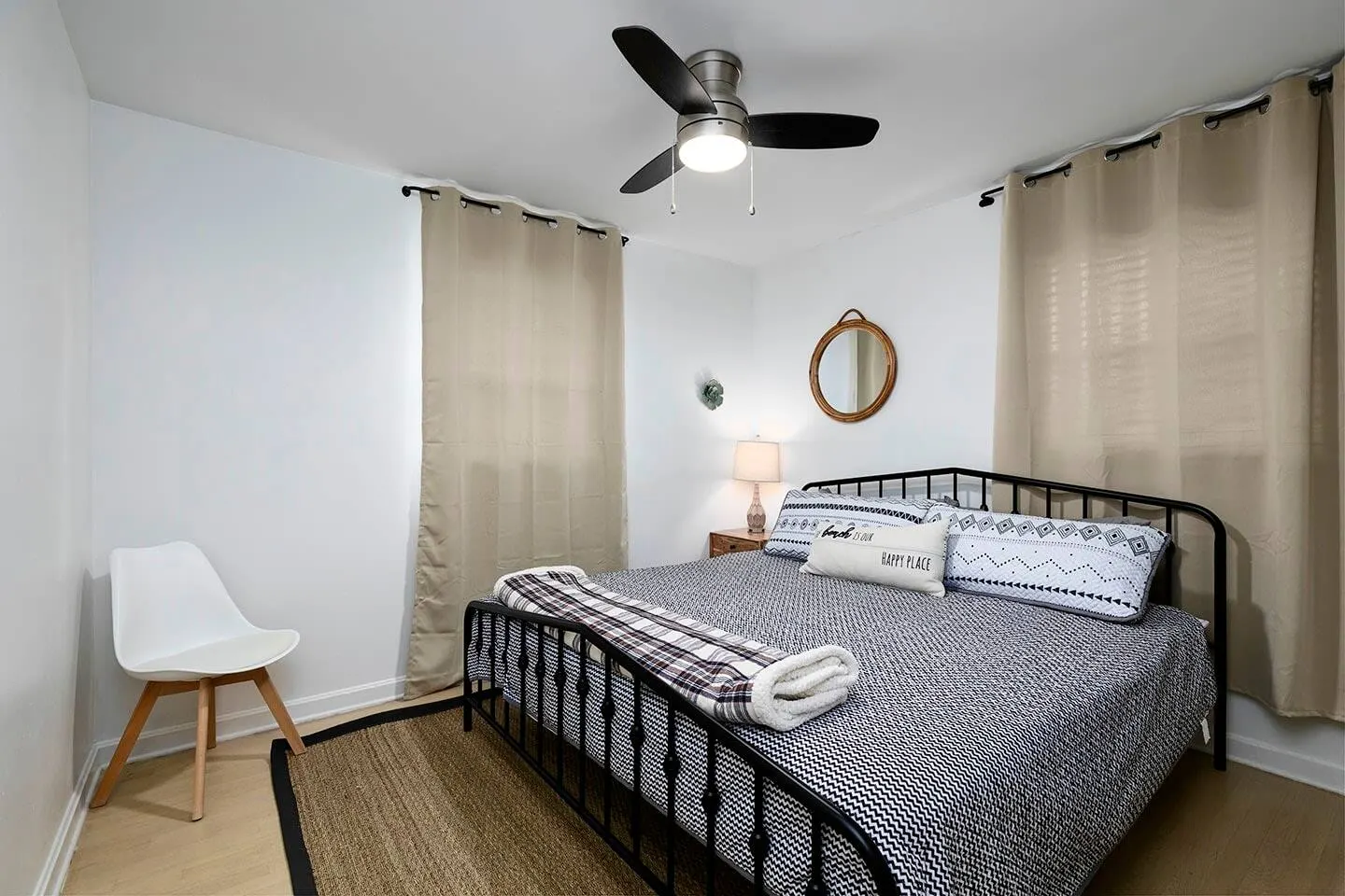 Newly Renovated Cozy 4 Bedroom with King Bed l 10 min from Brave Stadium 10