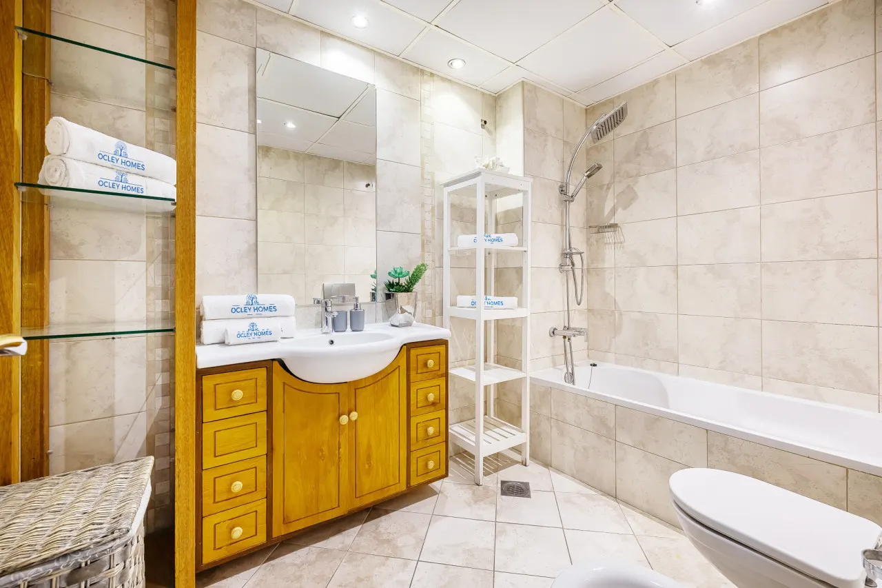 Extra Spacious Home with Stunning Marina Views 14