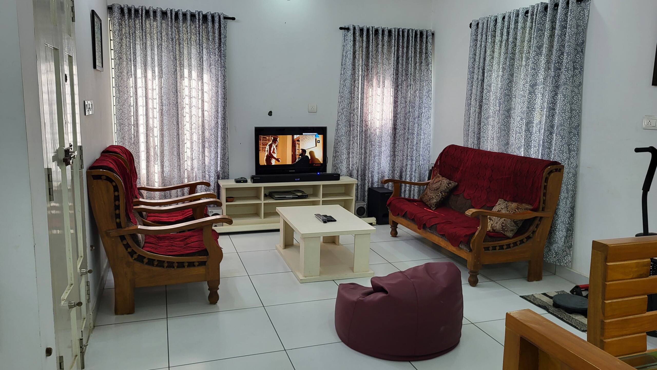 Neat & Clean Home Near the Beach-Vibe Inn Homestay 9