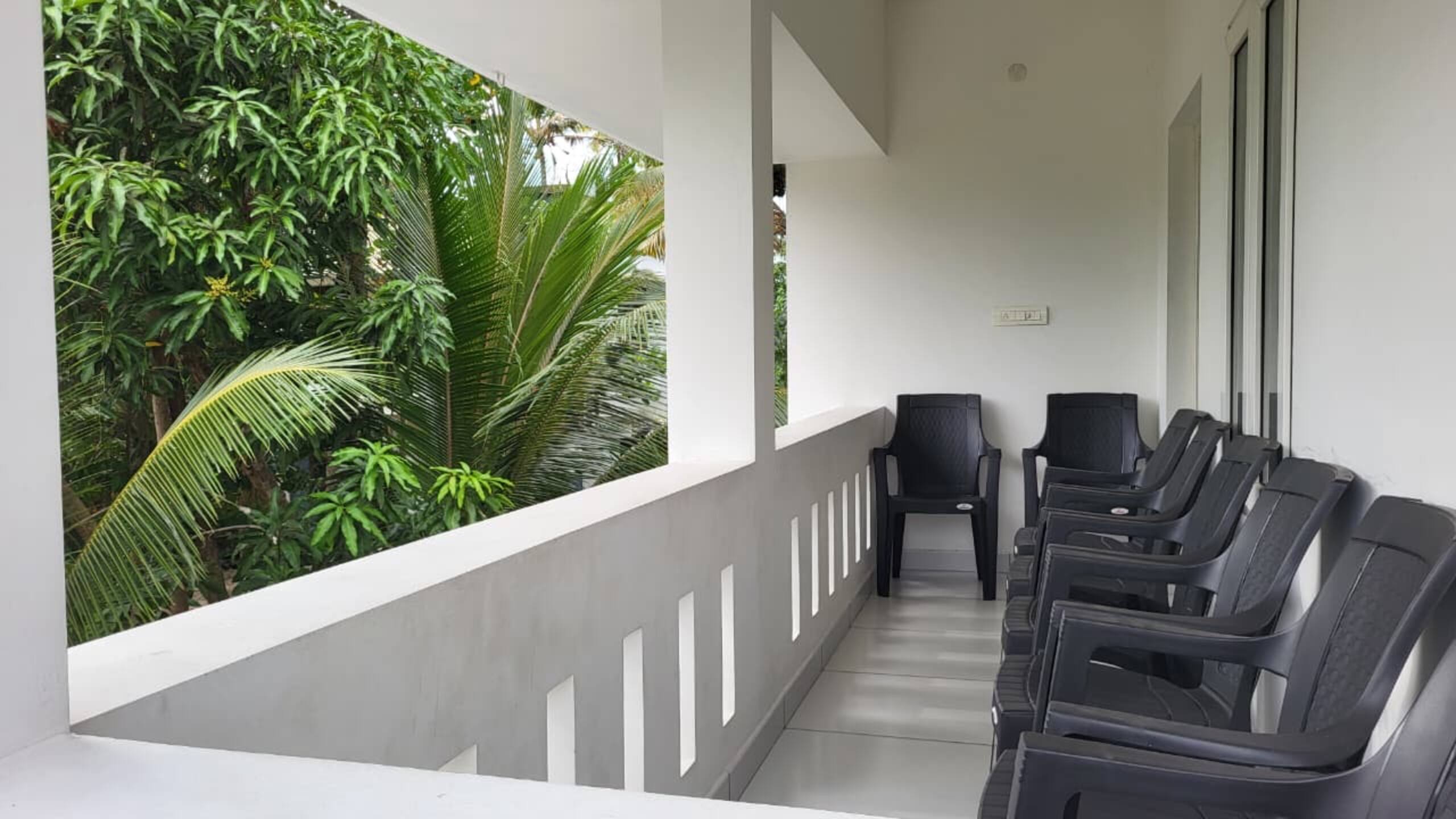 Neat & Clean Home Near the Beach-Vibe Inn Homestay 24