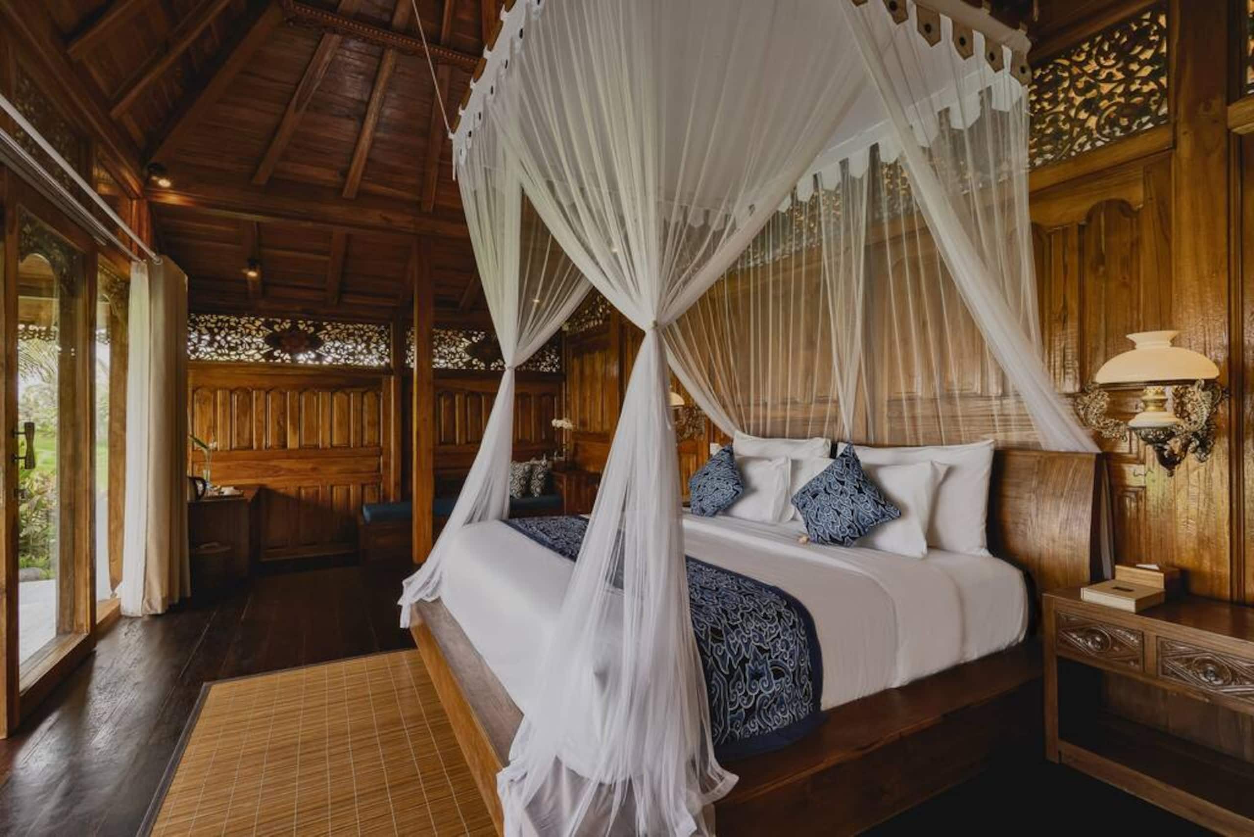 Hideaway Living w/ Ricefield View in Heart of Ubud 10