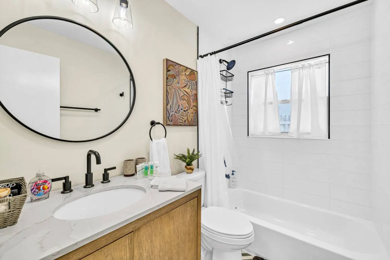 Apartment By The Avenue Delray Beach -Heated Pool 15