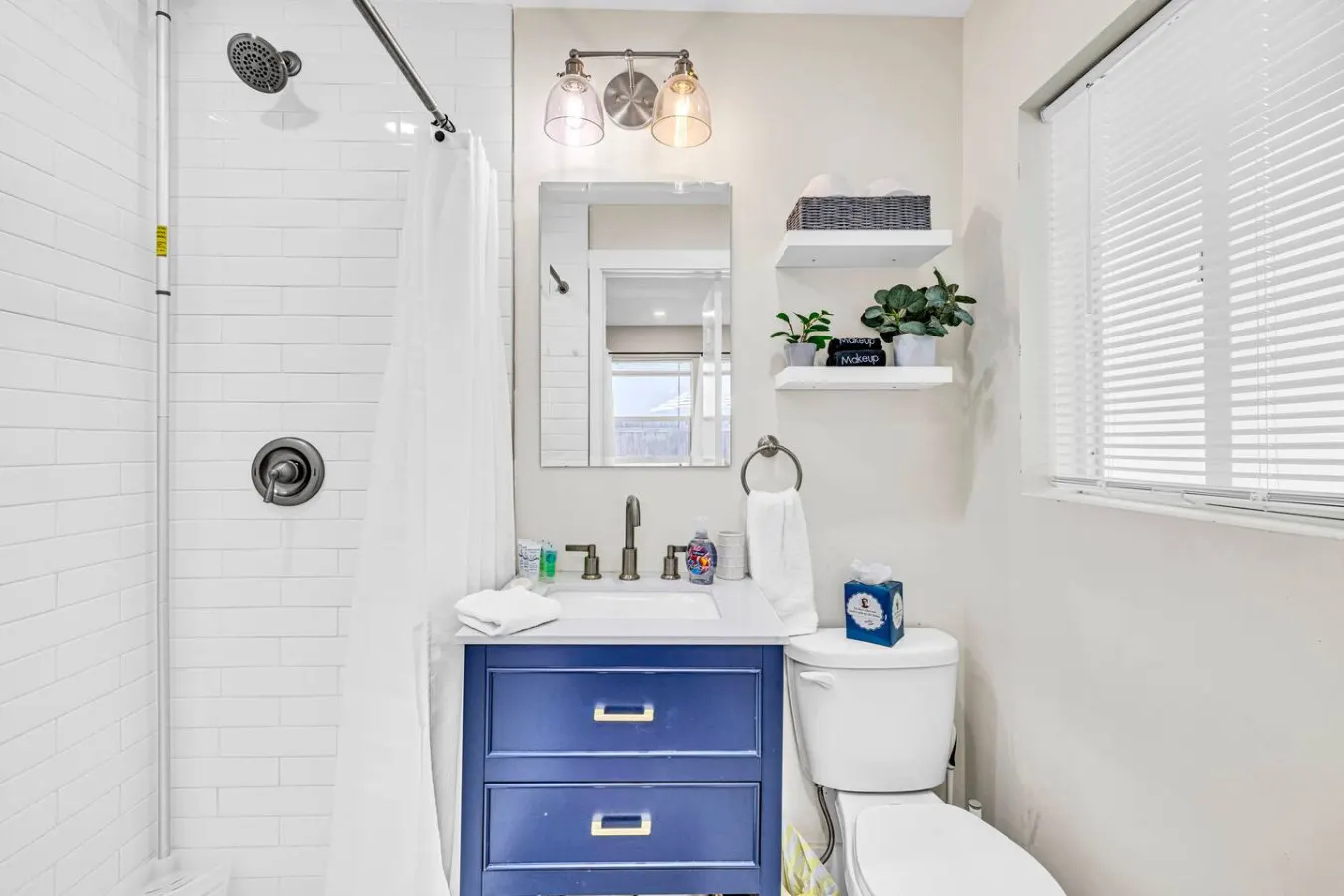 Apartment By The Avenue Delray Beach -Heated Pool 18