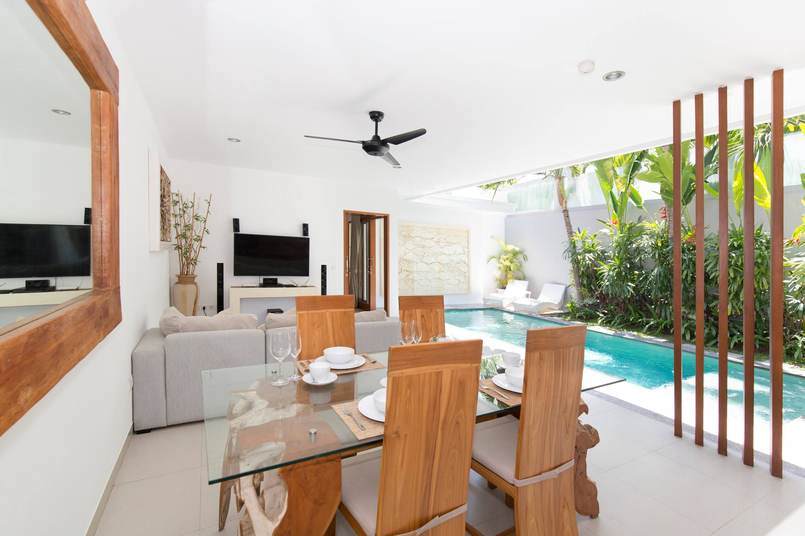 Prani Satu 2br Villa in the heart of Seminyak 10