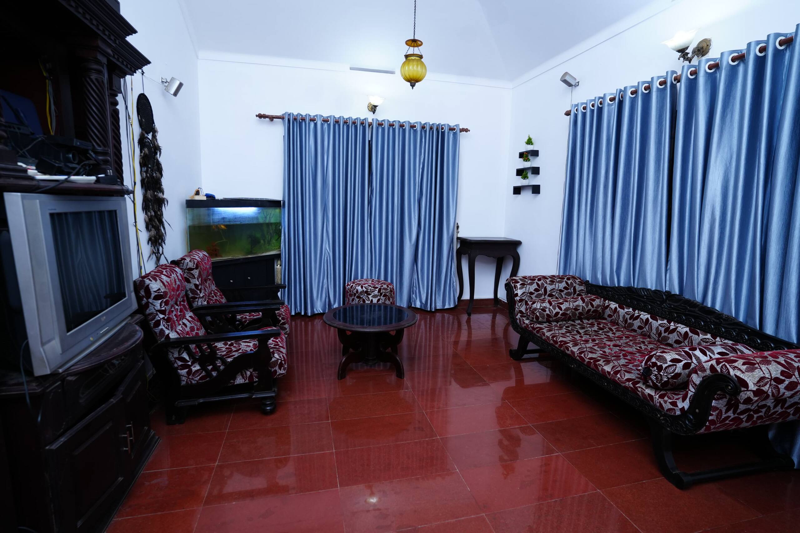 Guruvayoor courtyard illam Heritage l 4BH AC VILLA 9