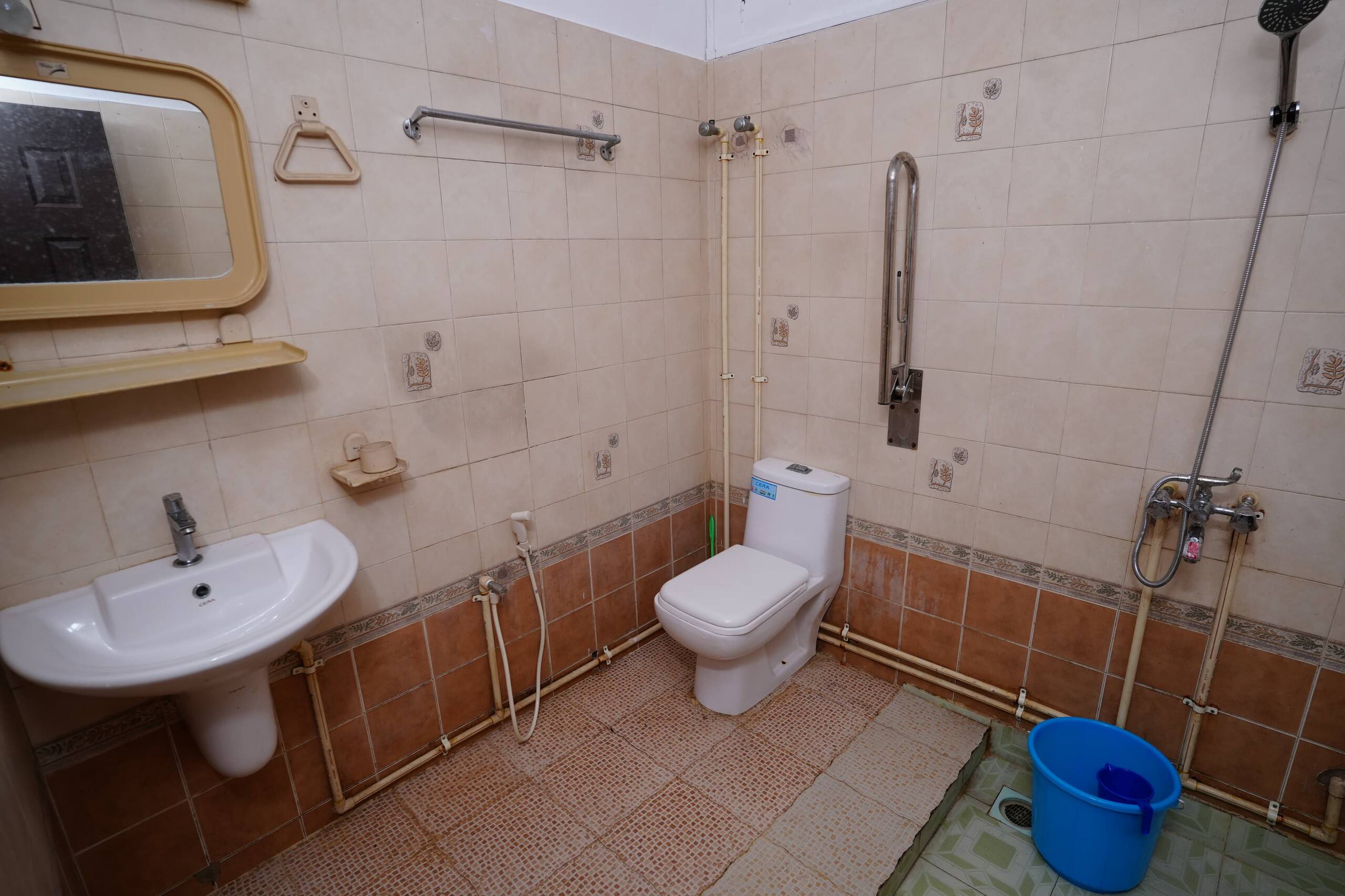 Guruvayoor courtyard illam Heritage l 4BH AC VILLA 19