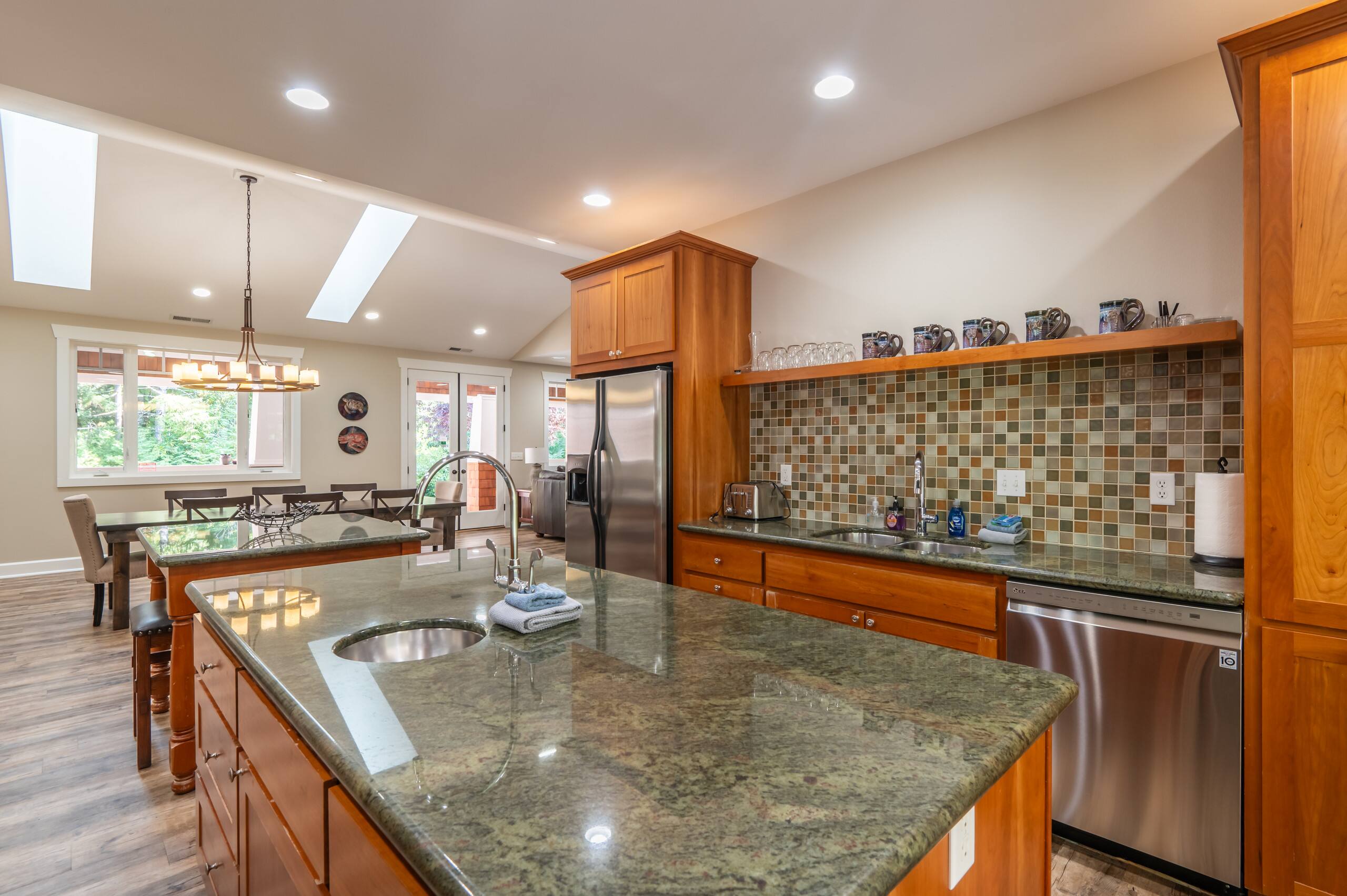 5-Star Luxury Golf Retreat, 4 BDRMS (8 Queens) 27