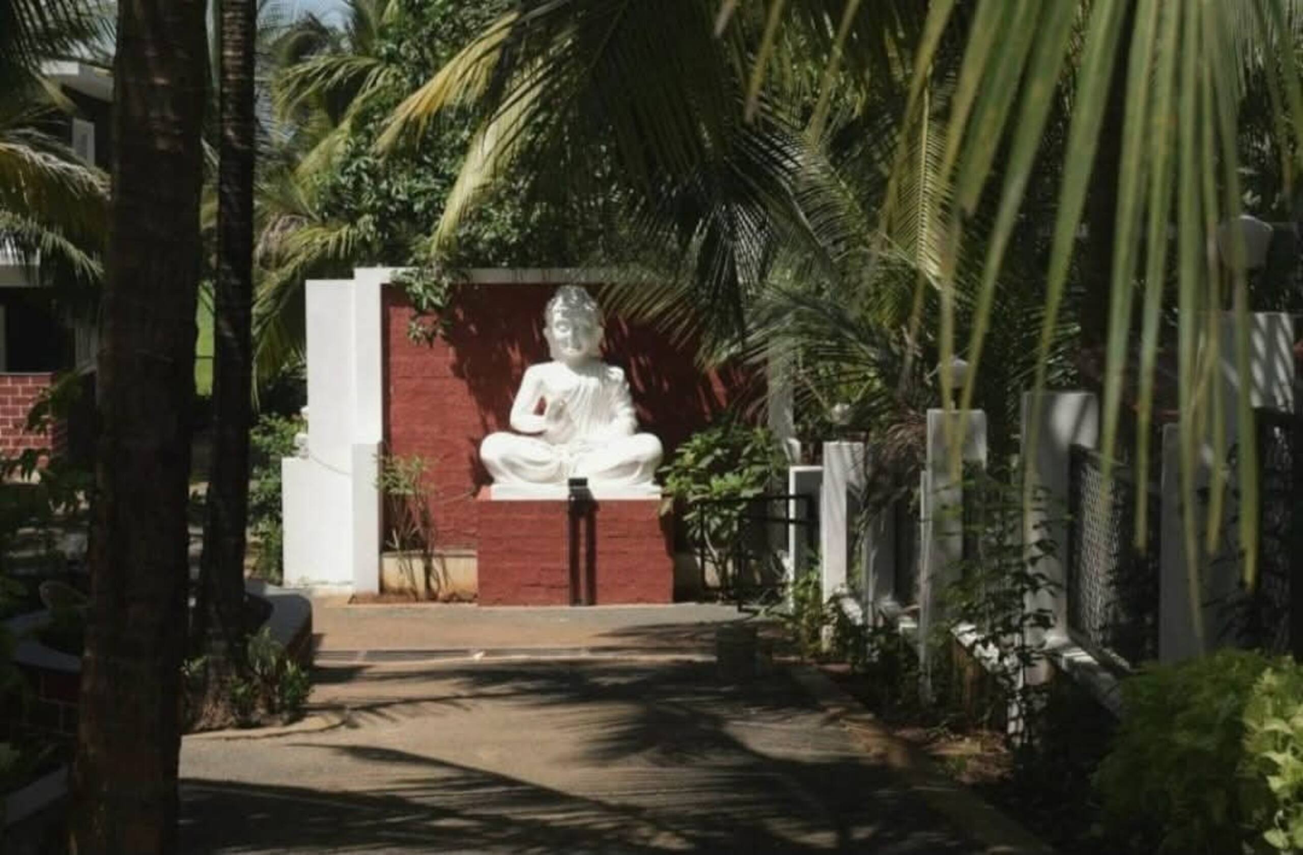 Serene Goa Escape with Pool 15